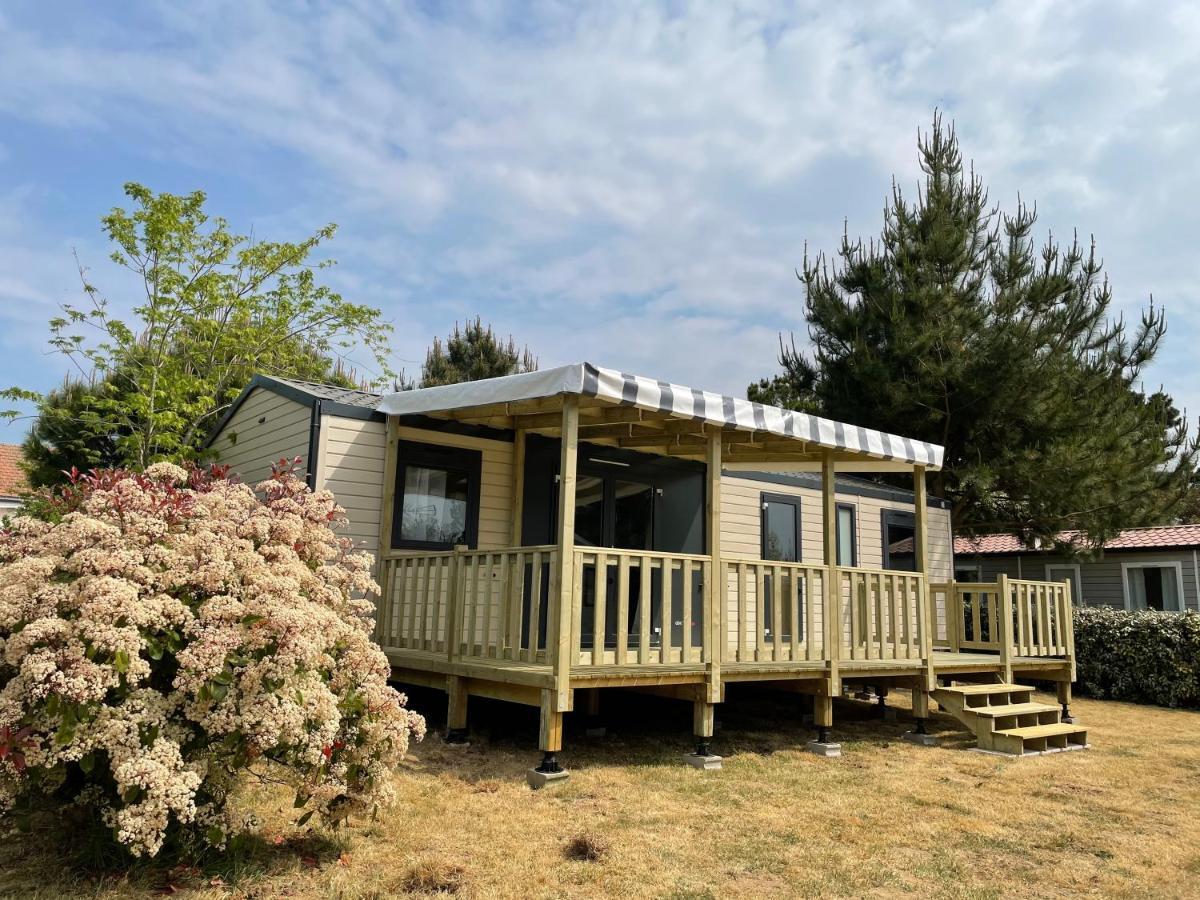 Camping Le Village De La Mer Les Moutiers Exteriör bild